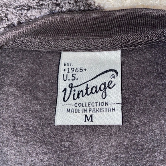 Crewneck - Picture 2 of 2